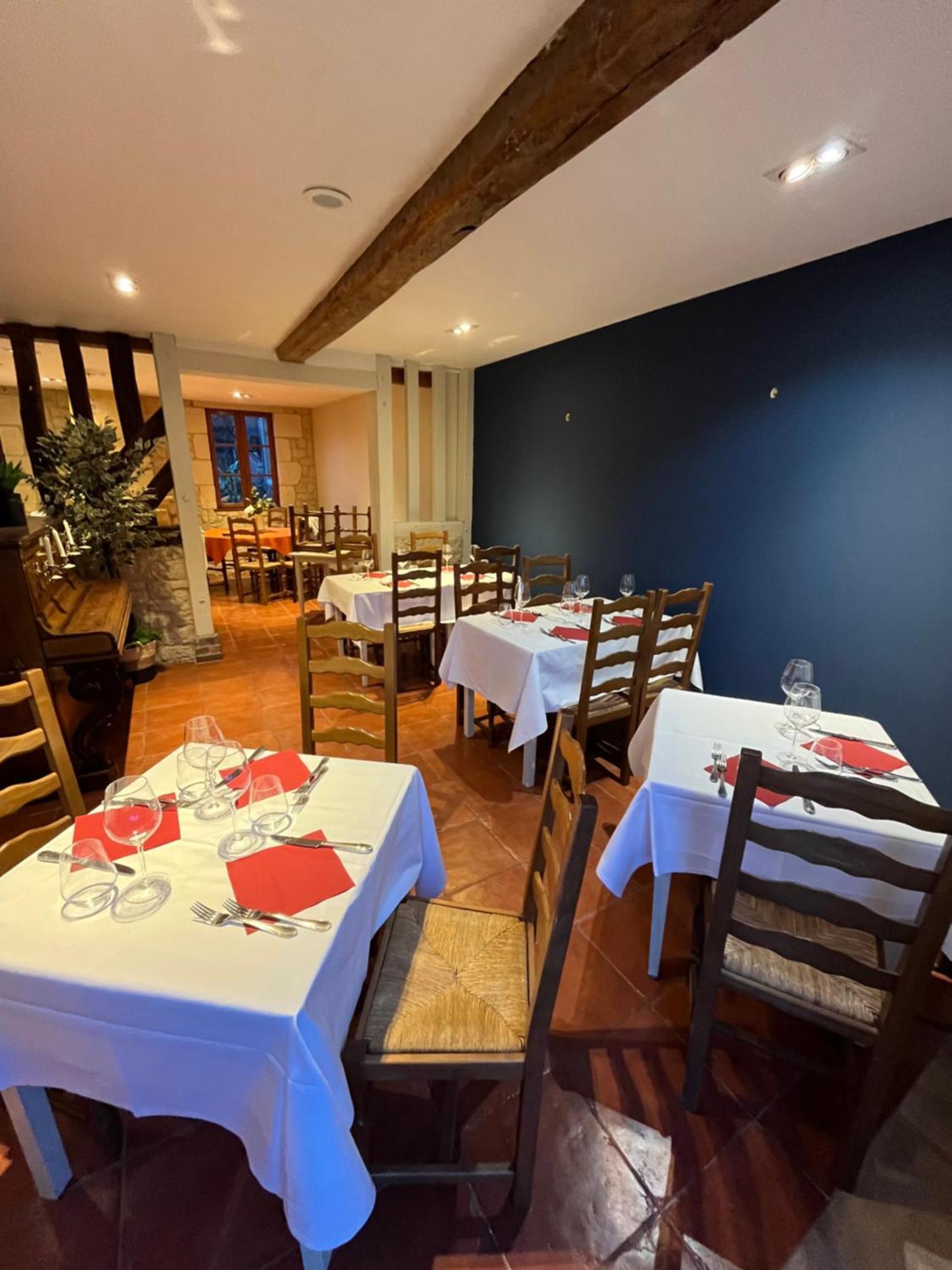 Saint-Gâtien-des-Bois Maria Grazia Hotel מראה חיצוני תמונה